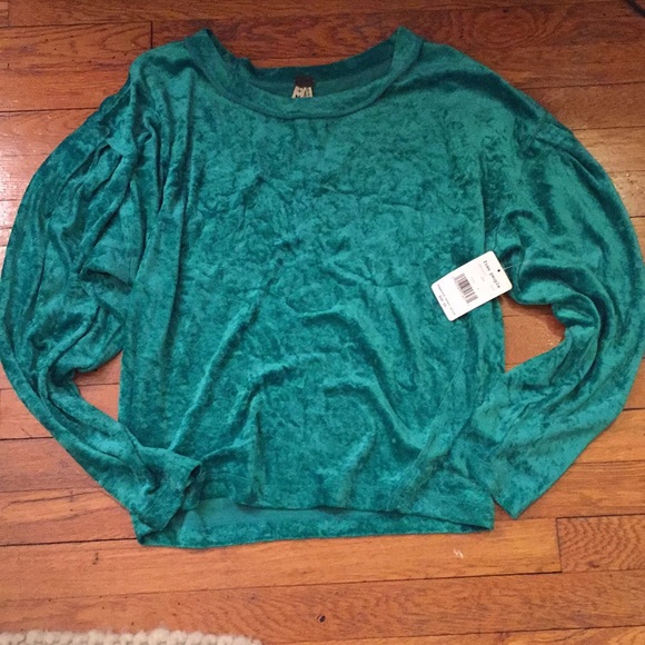 NWT We The Free Milan Velvet Layering Top - Picture 4 of 4